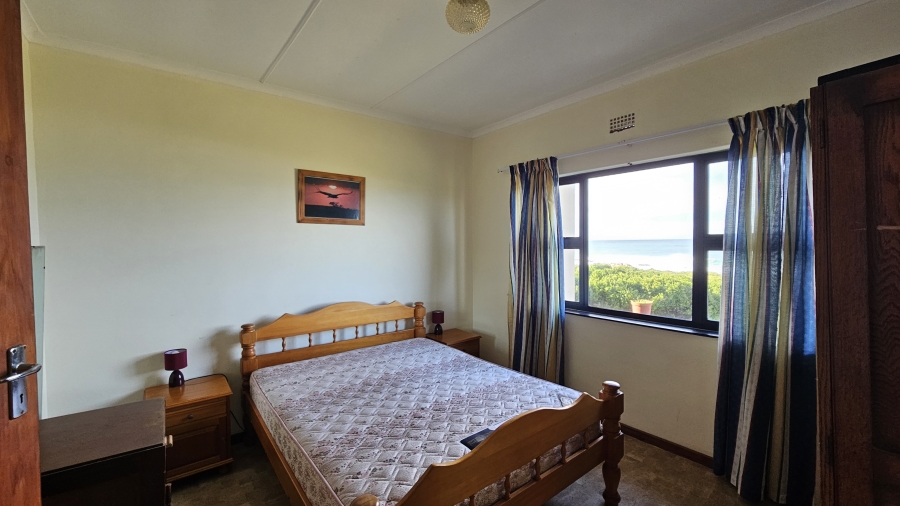 5 Bedroom Property for Sale in Jongensfontein Western Cape